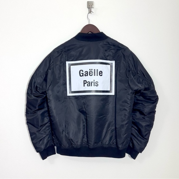 Gaelle Black Bomber Jacket with Ribbed Collar and Zipper Closure - Picture 2 of 5